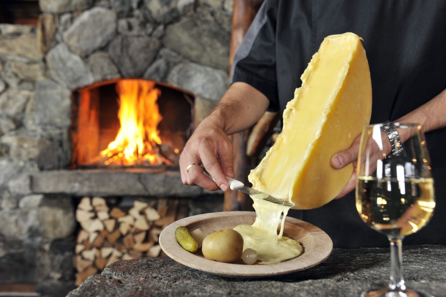 Hasil gambar untuk raclette cheese